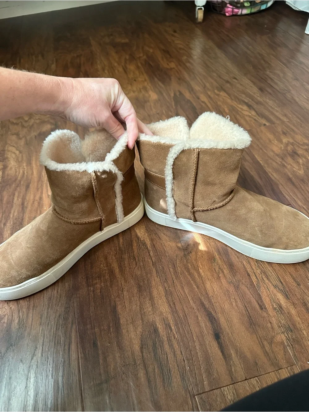 Women’s UGG Tan Suede Shearling-Lined Winter Boots